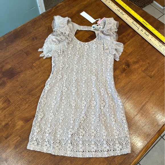 C. Luce women’s cream lace line flutter rosette sleeve dress size Small women’s - Picture 1 of 10
